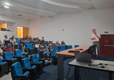 Académico UdeC dictó curso en la Universidad Nacional Autónoma de México, UNAM