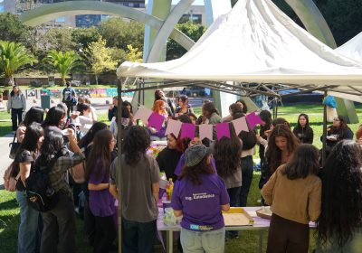 Asamblea de Mujeres y Disidencias de CFM realizó bienvenida a Mechonas 2026